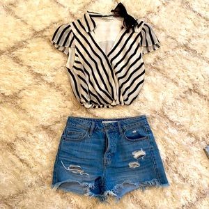 Alice & Olivia black and white crop top